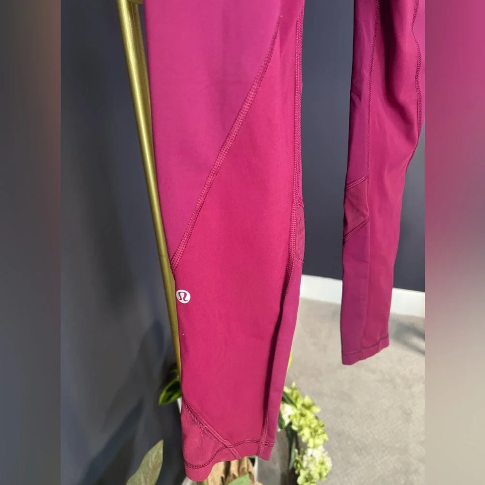 Lululemon - Picture 10 of 10